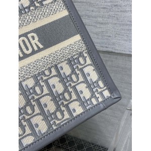 Dior Book Tote Small size 26.5 x 22 x 14 cm calfskin Bags