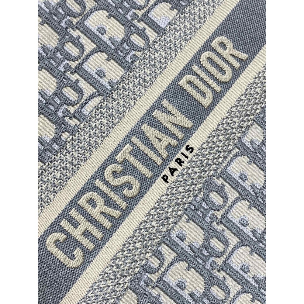 Dior Book Tote Small size 26.5 x 22 x 14 cm calfskin Bags