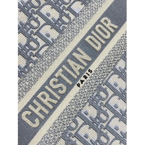 Dior Book Tote Small size 26.5 x 22 x 14 cm calfskin Bags