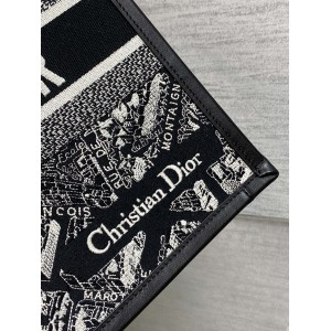 Dior Book Tote medium size 36.5 x 28 x 16.5 cm Bags