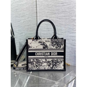 Dior Book Tote Small size 26.5 x 22 x 14 cm calfskin Bags
