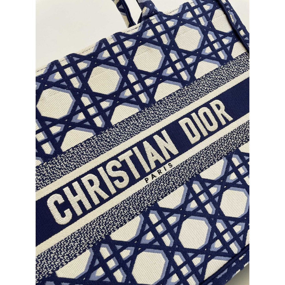Dior Book Tote medium size 36.5 x 28 x 16.5 cm Bags