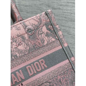 Dior Book Tote Small size 26.5 x 22 x 14 cm Bags