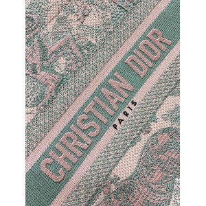 Dior Book Tote Small size 26.5 x 22 x 14 cm Bags