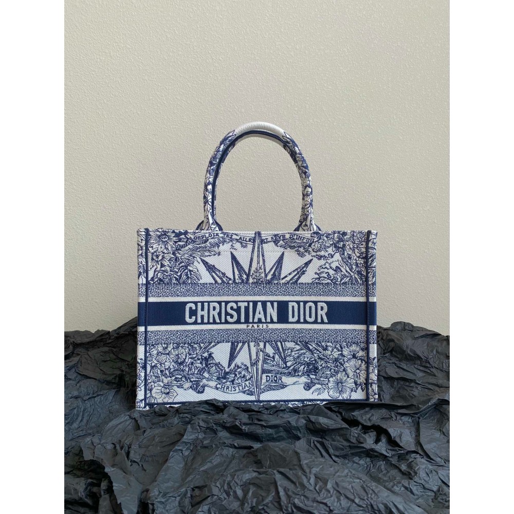 Dior Book Tote medium size 36.5 x 28 x 16.5 cm Bags