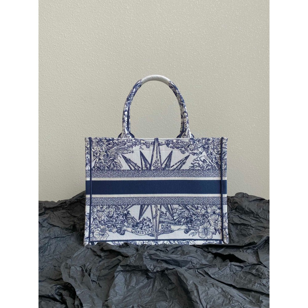Dior Book Tote medium size 36.5 x 28 x 16.5 cm Bags