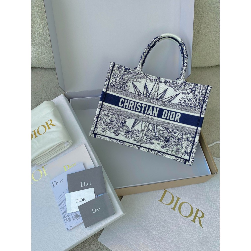 Dior Book Tote medium size 36.5 x 28 x 16.5 cm Bags