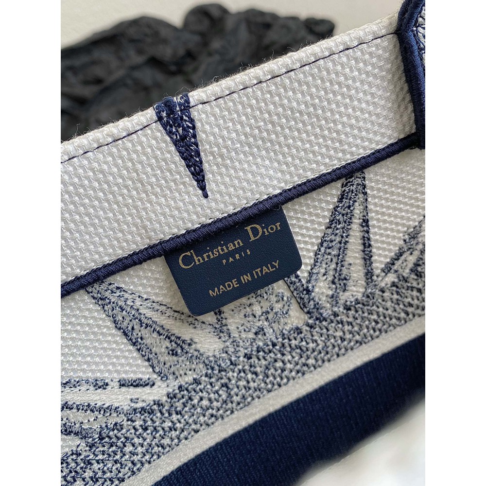 Dior Book Tote medium size 36.5 x 28 x 16.5 cm Bags