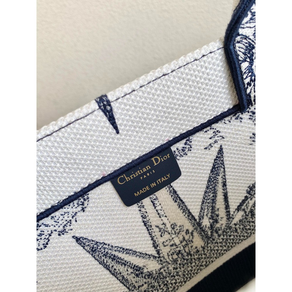 Dior Book Tote Large size 42 x 35 x 18.5 cm Bags