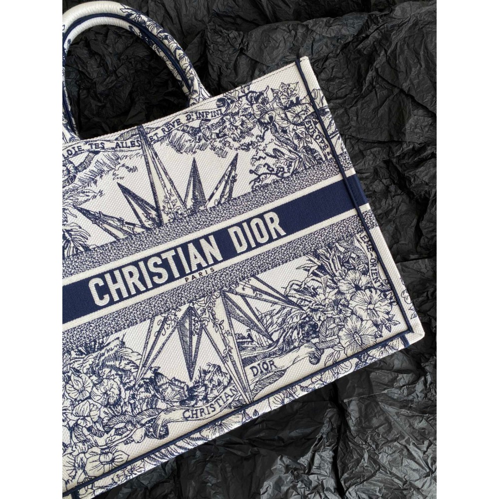 Dior Book Tote Large size 42 x 35 x 18.5 cm Bags