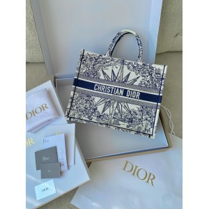 Dior Book Tote Large size 42 x 35 x 18.5 cm Bags