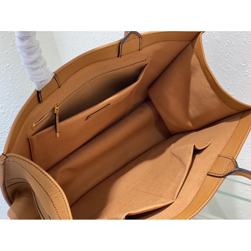 Dior Book Tote Large size 42 x 35 x 18.5 cm leather calfksin 100% Bags