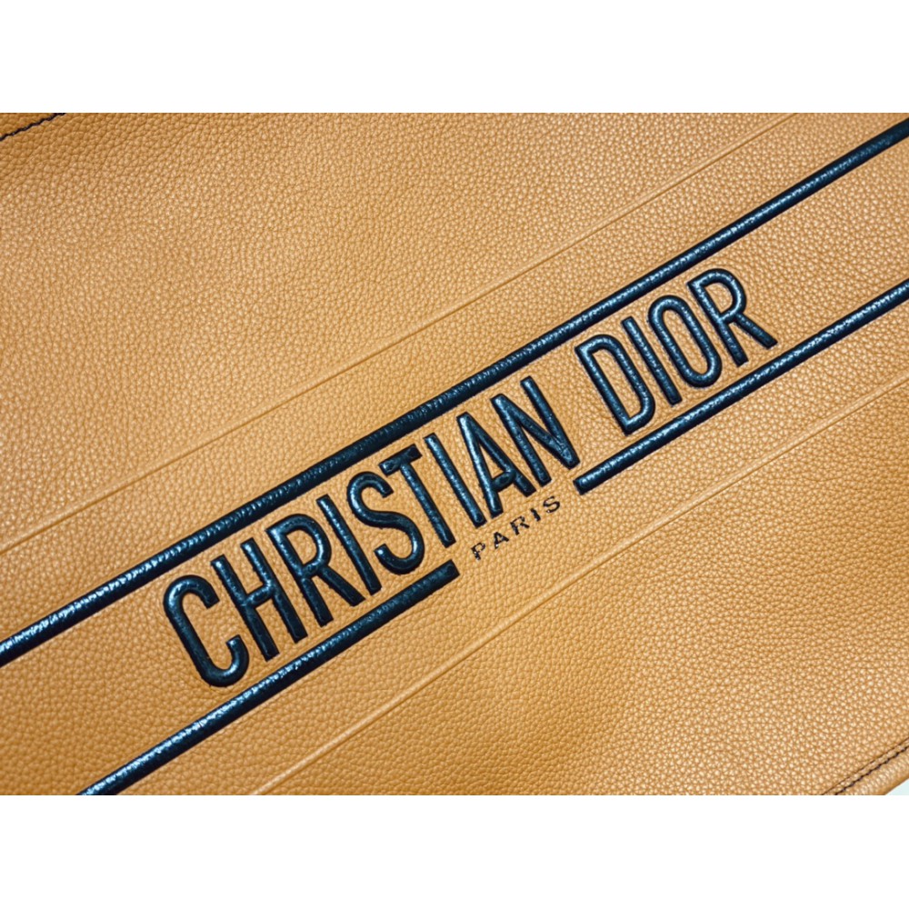 Dior Book Tote Large size 42 x 35 x 18.5 cm leather calfksin 100% Bags