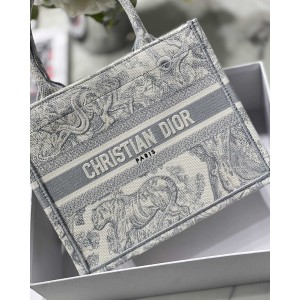 Dior Book Tote Small size 26.5 x 22 x 14 cm Bags