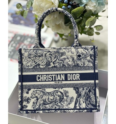 Dior Book Tote Small size 26.5 x 22 x 14 cm