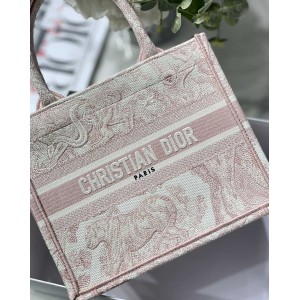Dior Book Tote Small size 26.5 x 22 x 14 cm Bags