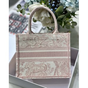 Dior Book Tote Small size 26.5 x 22 x 14 cm Bags
