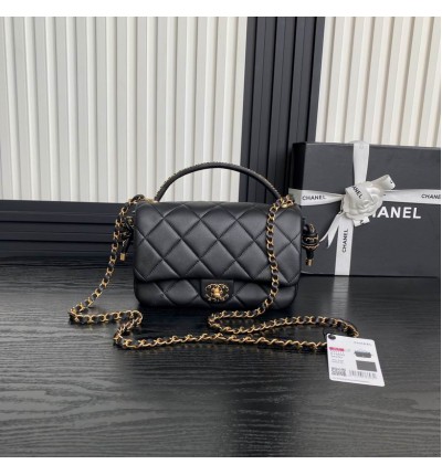 Chanel classic handle bag 22x23.5x6cm leather lampskin