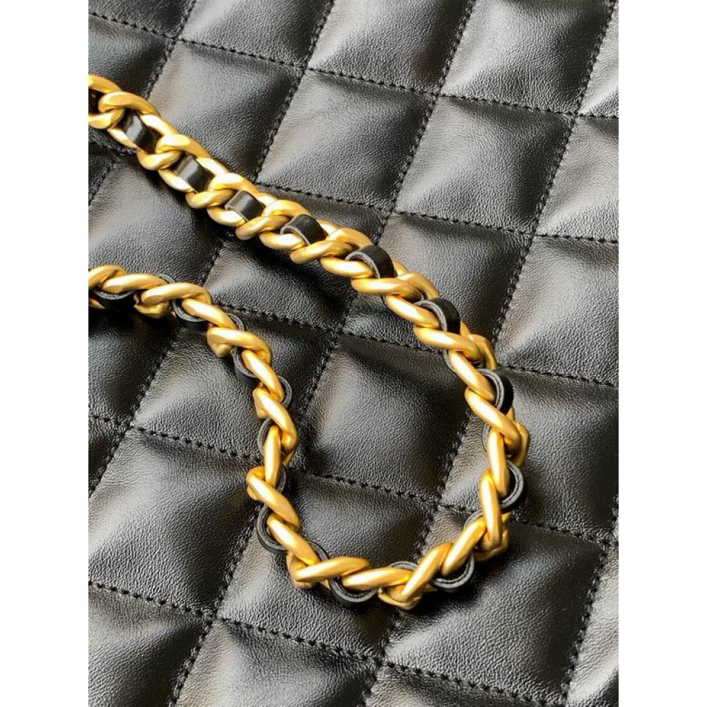 Chanel hobo tote bag 26x31x13cm leather lampskin Bags