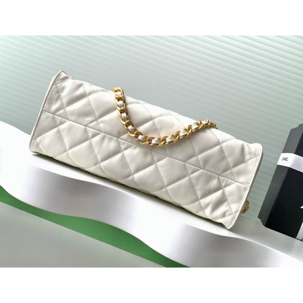 Chanel hobo tote bag 26x31x13cm leather lampskin Bags