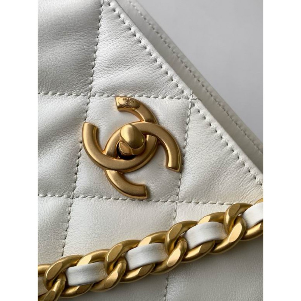 Chanel hobo tote bag 26x31x13cm leather lampskin Bags