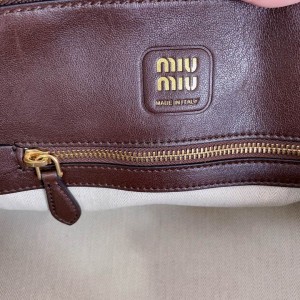 Miu Miu Aventure leather handbag 33x17x11cm Bags