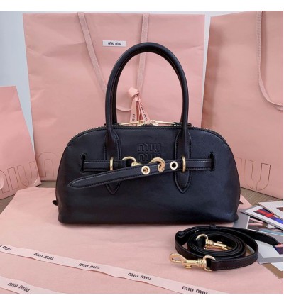 Miu Miu Aventure leather handbag 33x17x11cm