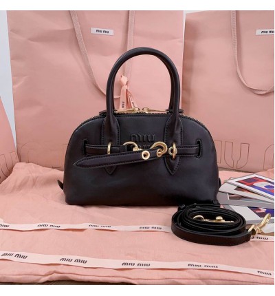 Miu Miu Aventure leather handbag 28x16.5x10cm