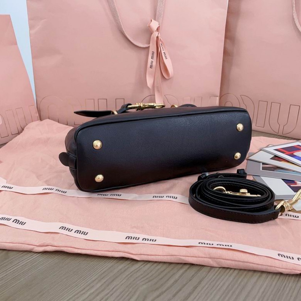 Miu Miu Aventure leather handbag 28x16.5x10cm Bags