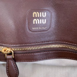 Miu Miu Aventure leather handbag 28x16.5x10cm Bags