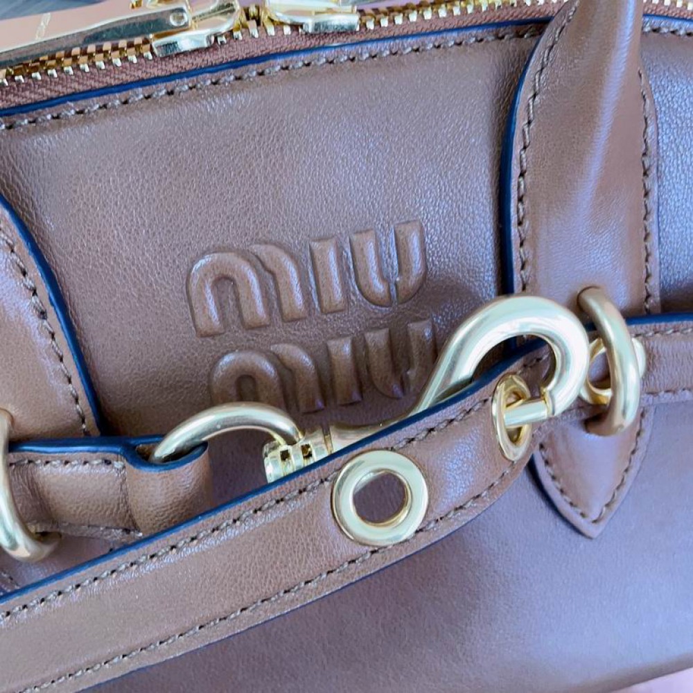 Miu Miu Aventure leather handbag 28x16.5x10cm Bags