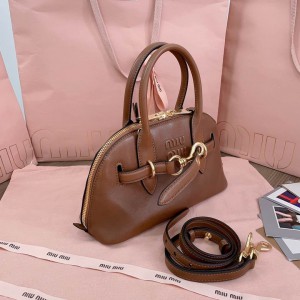Miu Miu Aventure leather handbag 28x16.5x10cm Bags