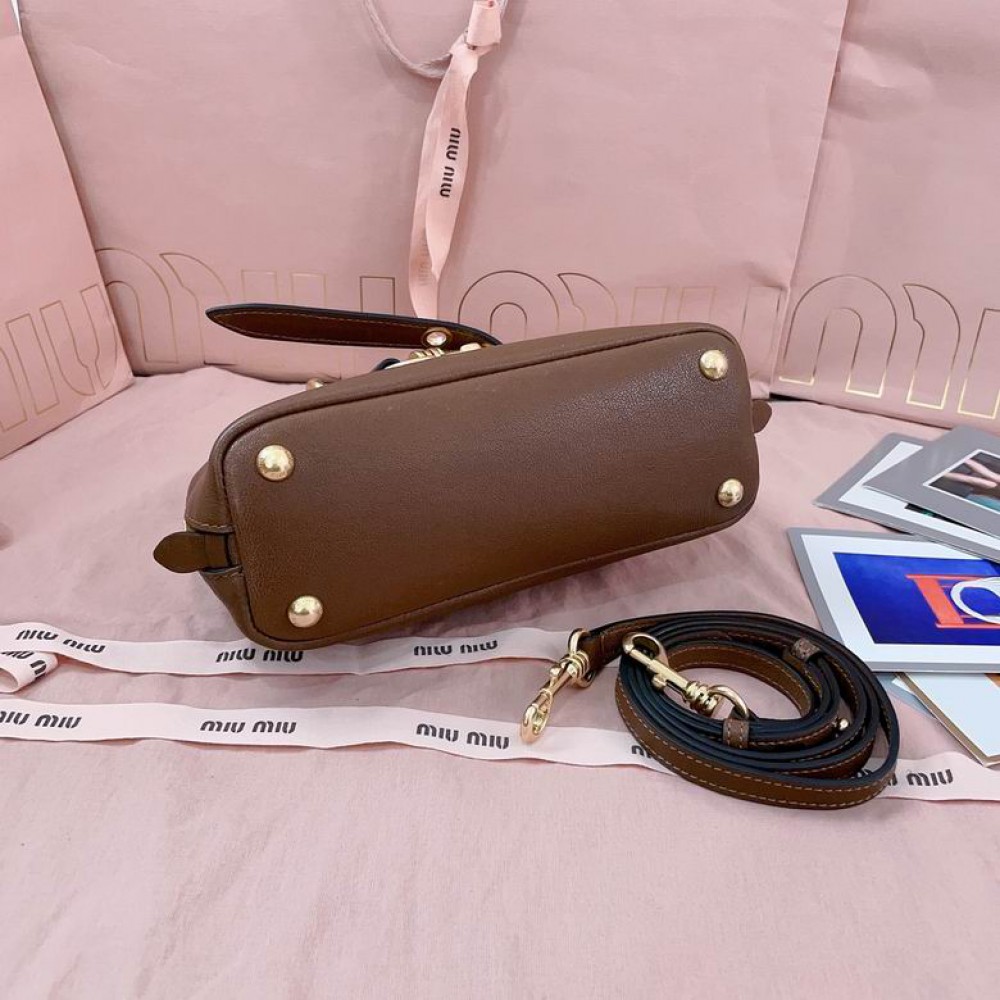 Miu Miu Aventure leather handbag 21x13.5x8cm Bags