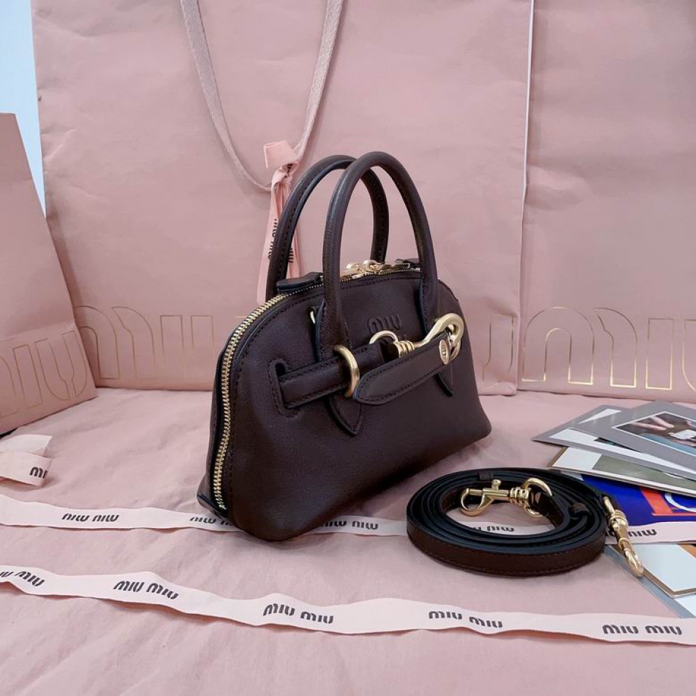 Miu Miu Aventure leather handbag 21x13.5x8cm Bags