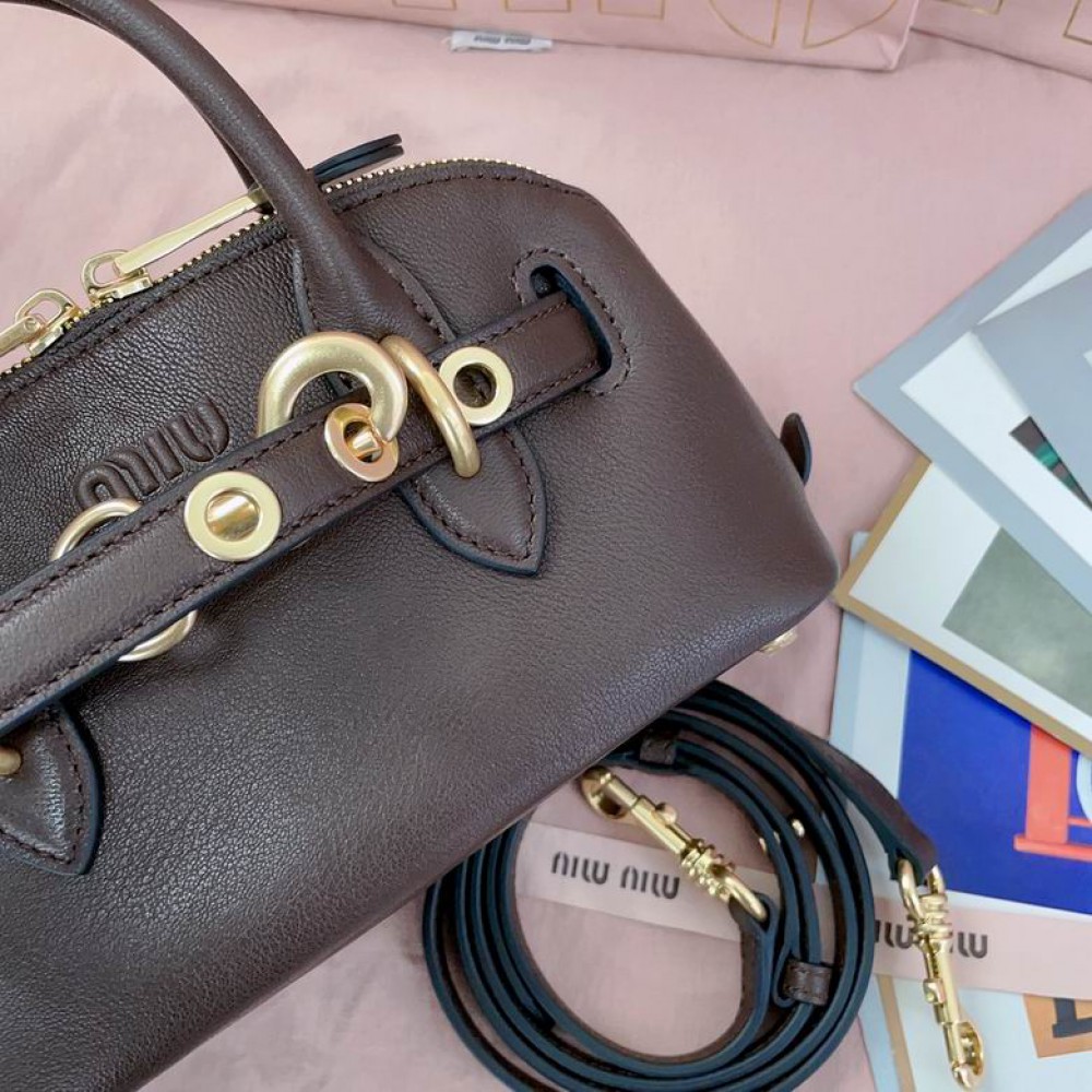 Miu Miu Aventure leather handbag 21x13.5x8cm Bags