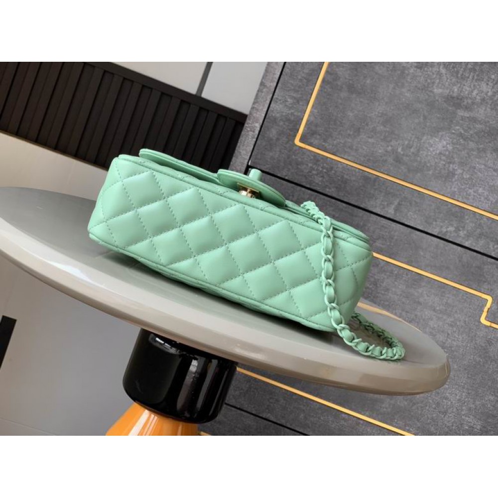 Chanel coco flap bag leather lambskin 12.5x20x6cm Bags