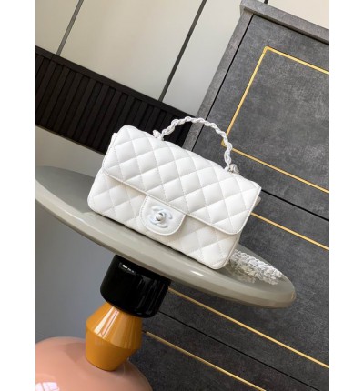 Chanel coco flap bag leather lambskin 12.5x20x6cm