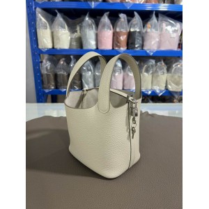 Hermes Picotin Lock 18 bag L 18 x H 19 x D 13 cm Bags