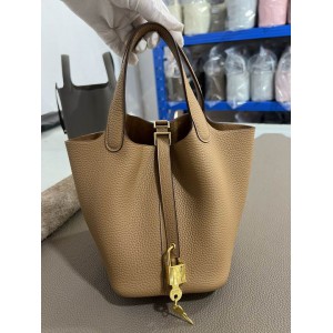 Hermes Picotin Lock 18 bag L 18 x H 19 x D 13 cm Bags