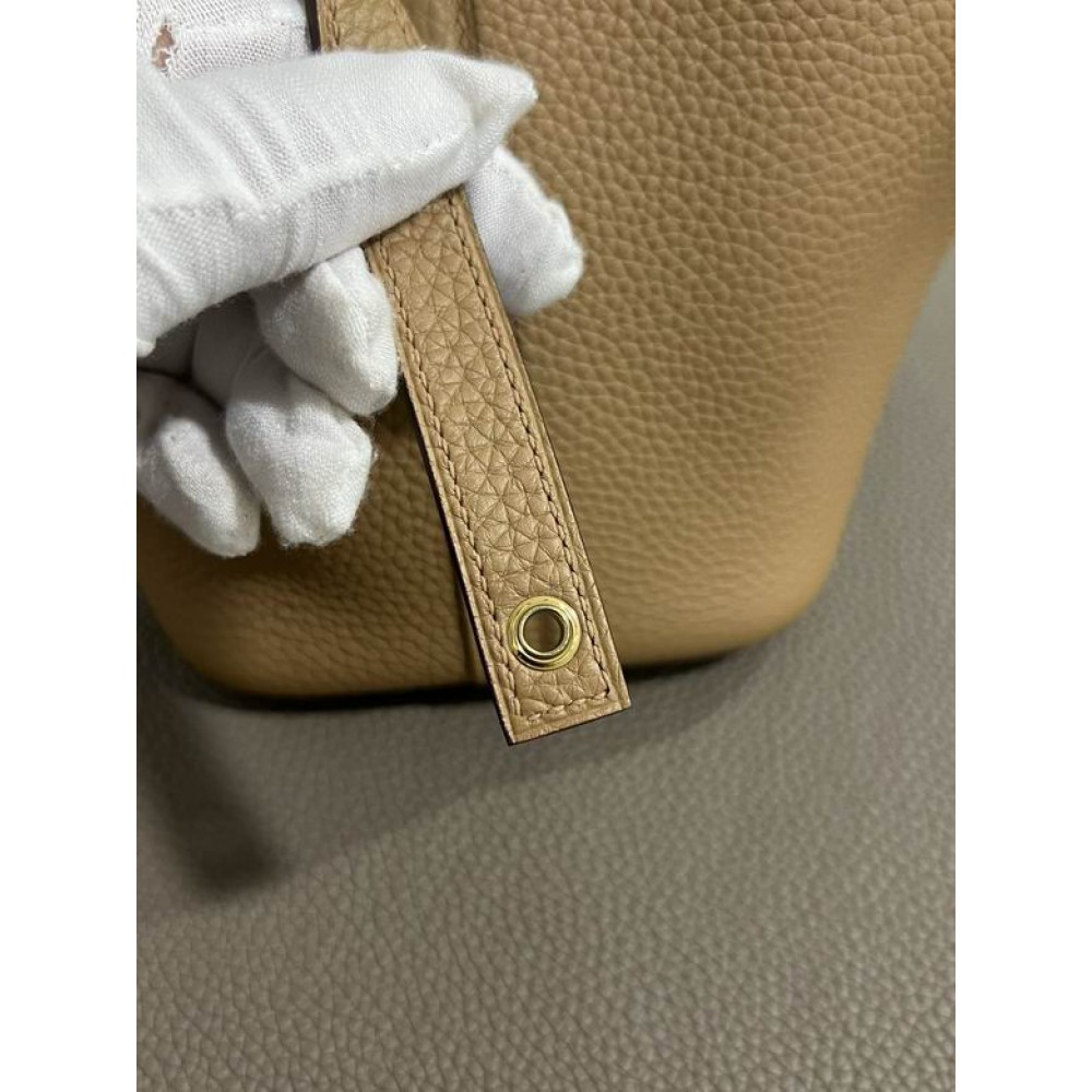 Hermes Picotin Lock 18 bag L 18 x H 19 x D 13 cm Bags