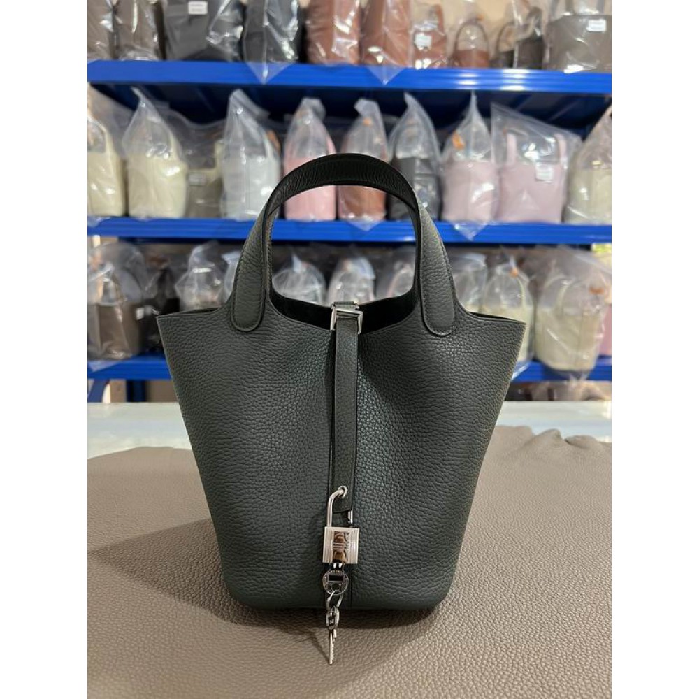 Hermes Picotin Lock 18 bag L 18 x H 19 x D 13 cm Bags