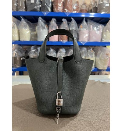 Hermes Picotin Lock 18 bag L 18 x H 19 x D 13 cm