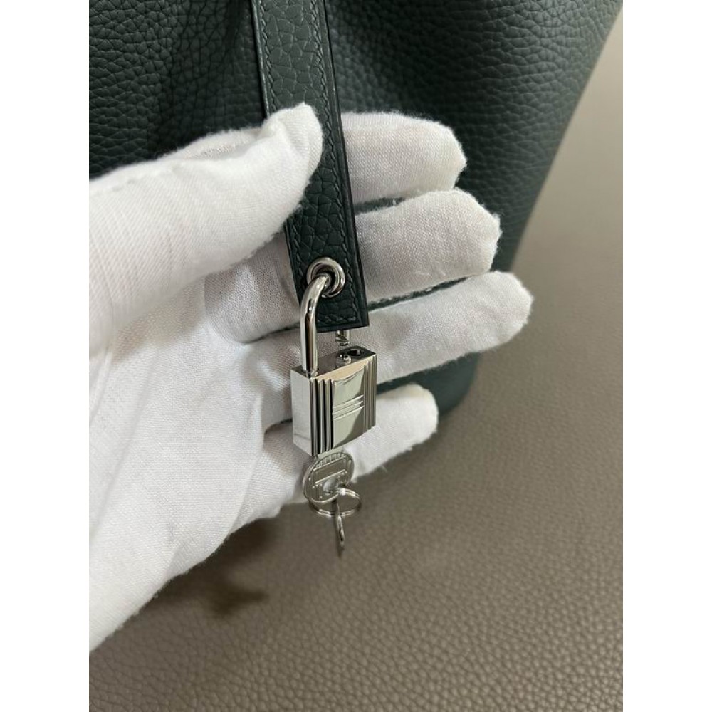 Hermes Picotin Lock 18 bag L 18 x H 19 x D 13 cm Bags