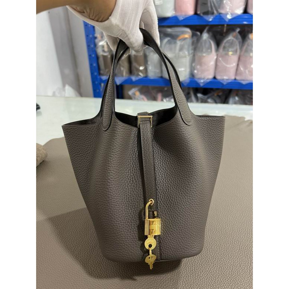 Hermes Picotin Lock 18 bag L 18 x H 19 x D 13 cm Bags