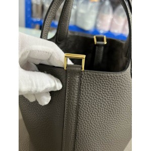 Hermes Picotin Lock 18 bag L 18 x H 19 x D 13 cm Bags