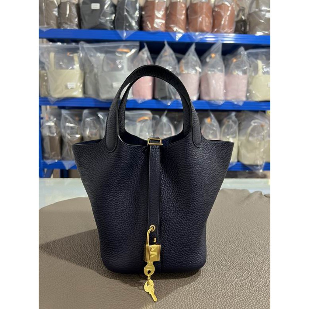 Hermes Picotin Lock 18 bag L 18 x H 19 x D 13 cm Bags