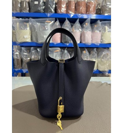 Hermes Picotin Lock 18 bag L 18 x H 19 x D 13 cm