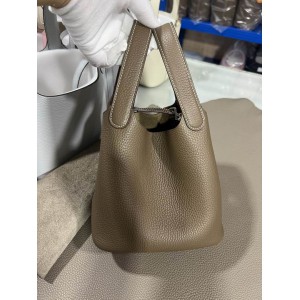 Hermes Picotin Lock 18 bag L 18 x H 19 x D 13 cm Bags