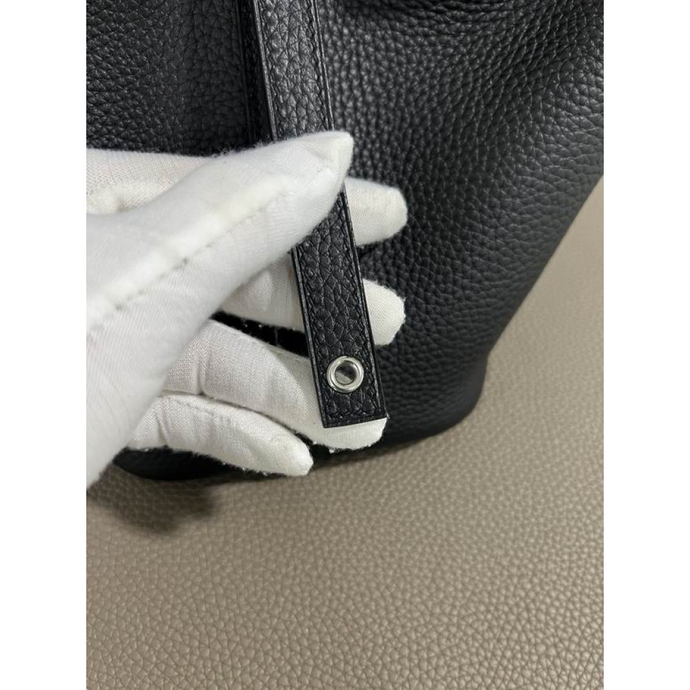 Hermes Picotin Lock 18 bag L 18 x H 19 x D 13 cm Bags