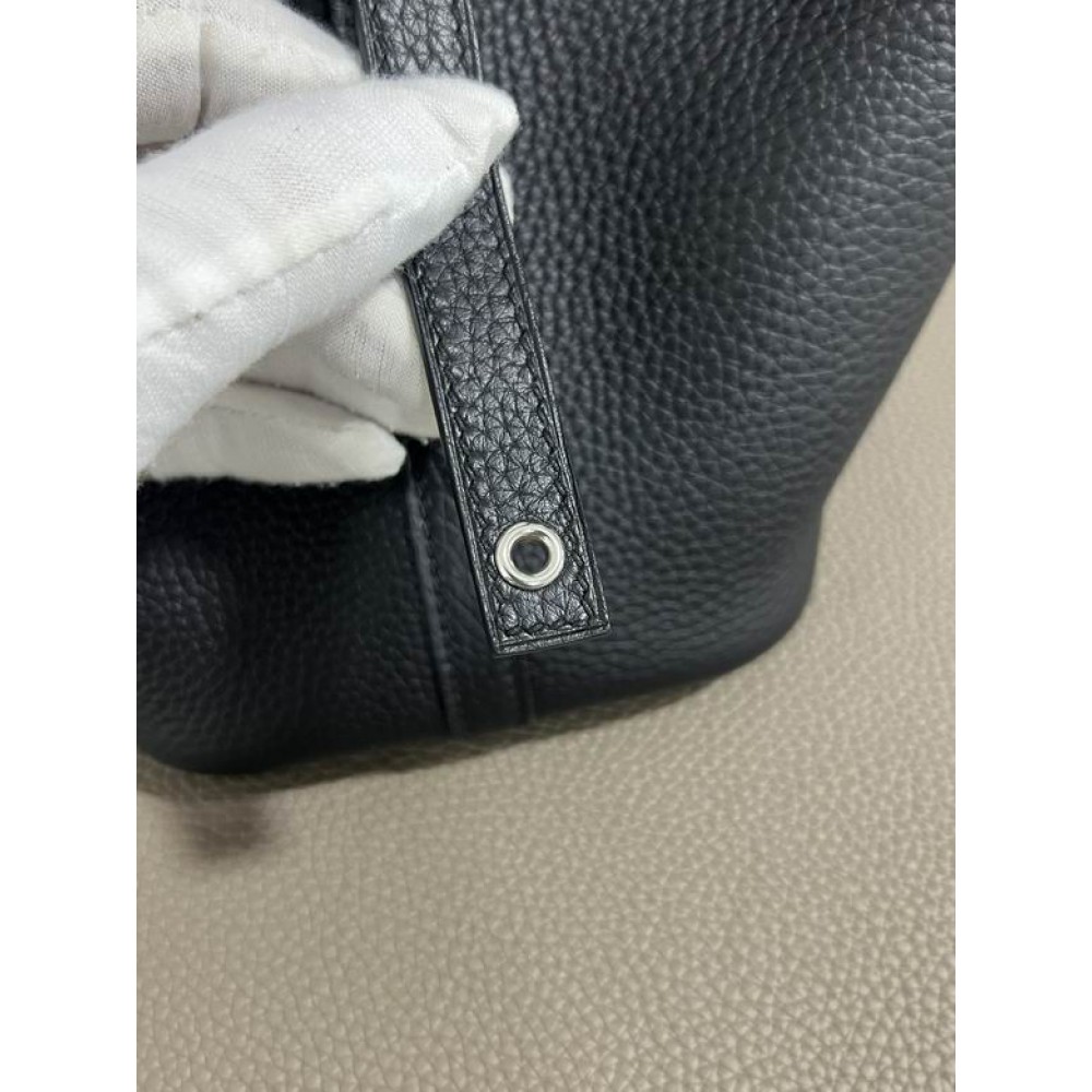 Hermes Picotin Lock 18 bag L 18 x H 19 x D 13 cm Bags